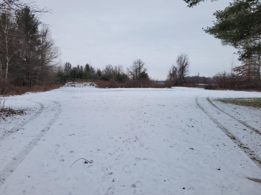 75 Acre Home With Trails & Outdoor Fun Tons Of Wildlife Saint Charles Exterior photo